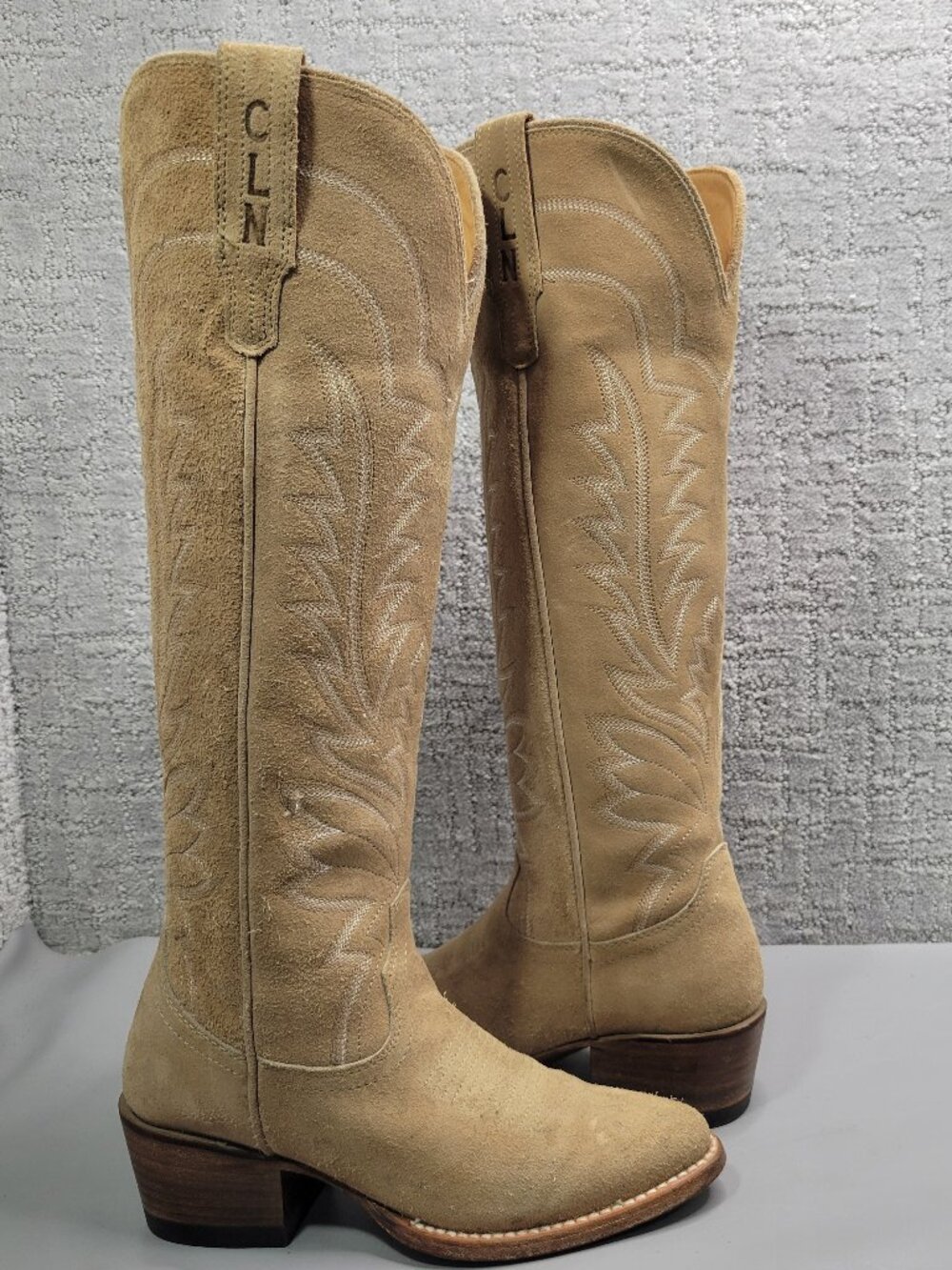 Tecovas The Abby Women's Size US 5B Driftwood Suede Cowgirl Boots. - Picture 6 of 13